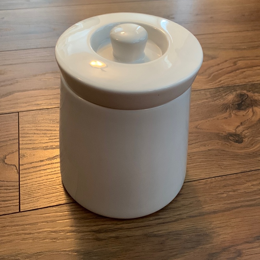 Pottery Barn Pantry Crock